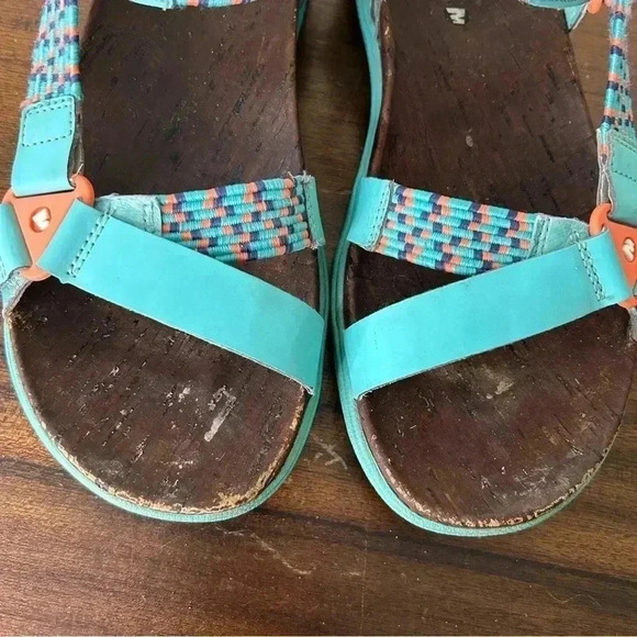 Merrell Around Town Sunvue Walking and Hiking Sandals - Picture 2 of 11